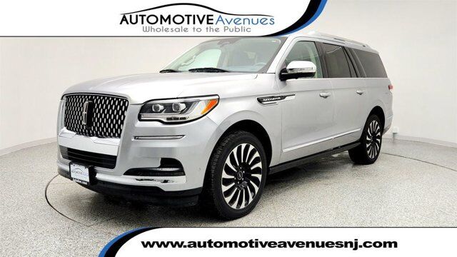 2022 Lincoln Navigator L Black Label