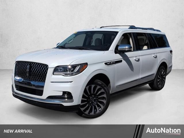 2022 Lincoln Navigator L Black Label — photo 1 of 26