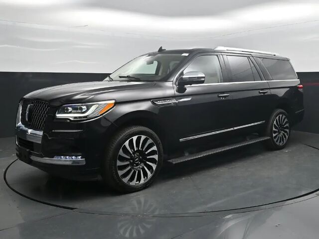 2022 Lincoln Navigator L Black Label
