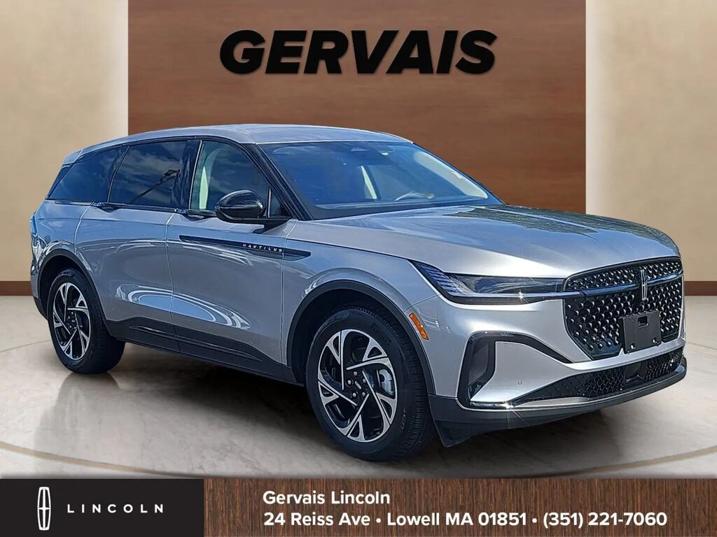 2026 Lincoln Nautilus Hybrid Premiere — photo 1 of 13