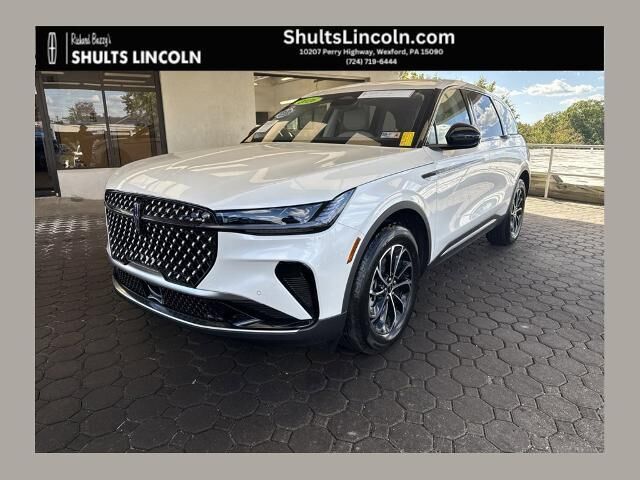 2026 Lincoln Nautilus Hybrid Premiere