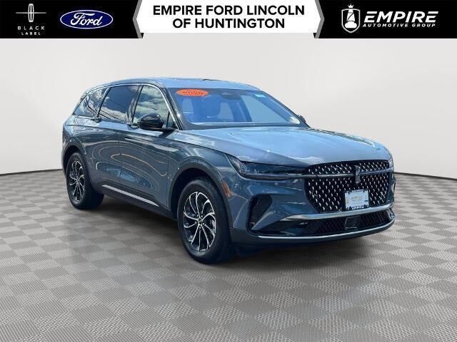 2026 Lincoln Nautilus Hybrid Premiere — photo 1 of 13
