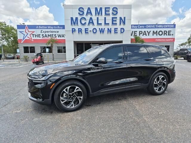 2025 Lincoln Nautilus Premiere — photo 1 of 13