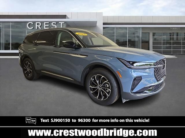 2025 Lincoln Nautilus Premiere — photo 1 of 26