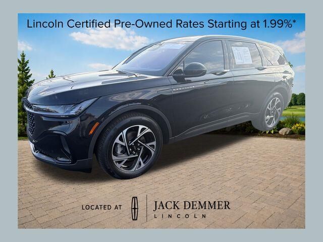 2025 Lincoln Nautilus Premiere — photo 1 of 13
