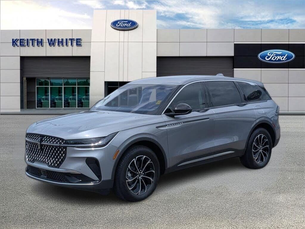 2025 Lincoln Nautilus Premiere — photo 1 of 1