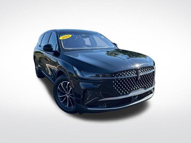 2024 Lincoln Nautilus Premiere — photo 1 of 30