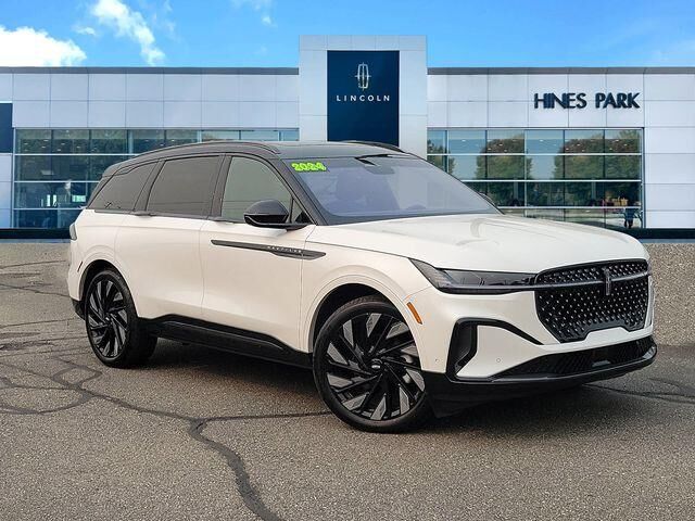 2024 Lincoln Nautilus Hybrid Reserve