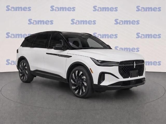2025 Lincoln Nautilus Hybrid Reserve