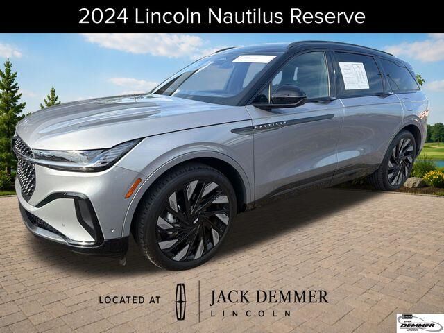 2024 Lincoln Nautilus Hybrid Reserve — photo 1 of 26