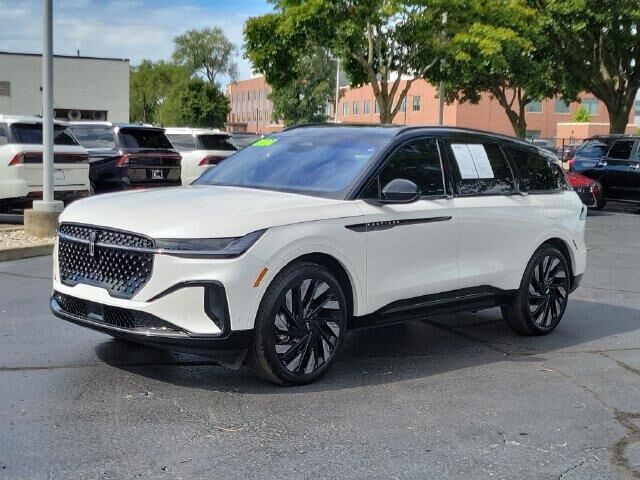 2024 Lincoln Nautilus Hybrid Reserve