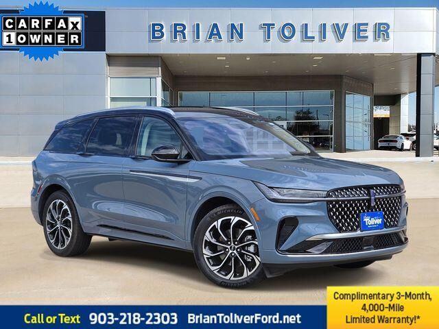 2025 Lincoln Nautilus Hybrid Reserve