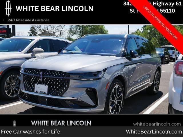 2025 Lincoln Nautilus Hybrid Reserve — photo 1 of 13
