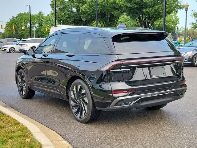 2025 Lincoln Nautilus Hybrid Reserve