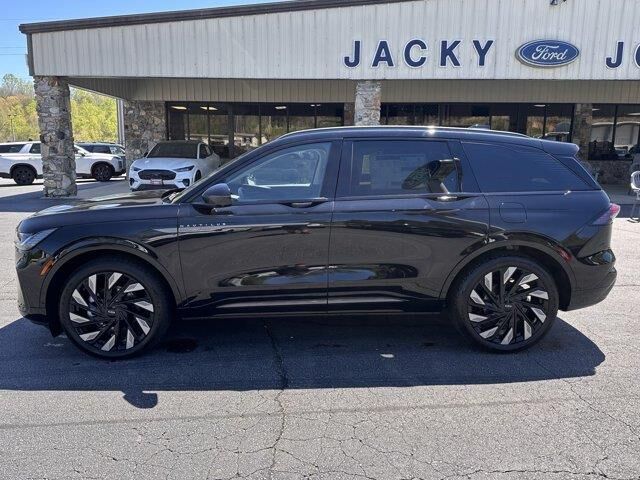2026 Lincoln Nautilus Hybrid Reserve