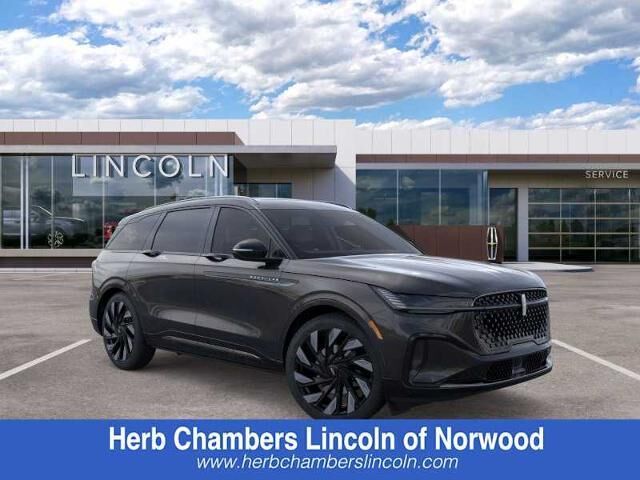 2026 Lincoln Nautilus Hybrid Reserve — photo 1 of 13