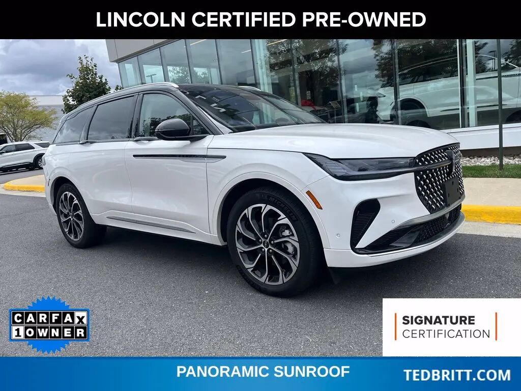 2024 Lincoln Nautilus Hybrid Reserve — photo 1 of 13