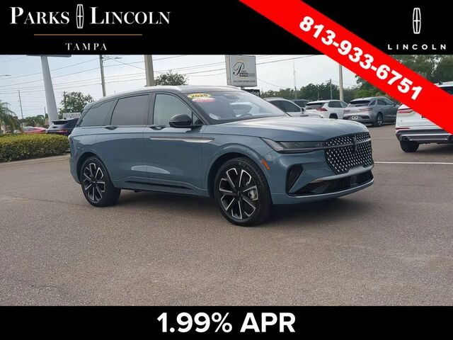 2025 Lincoln Nautilus Hybrid Reserve