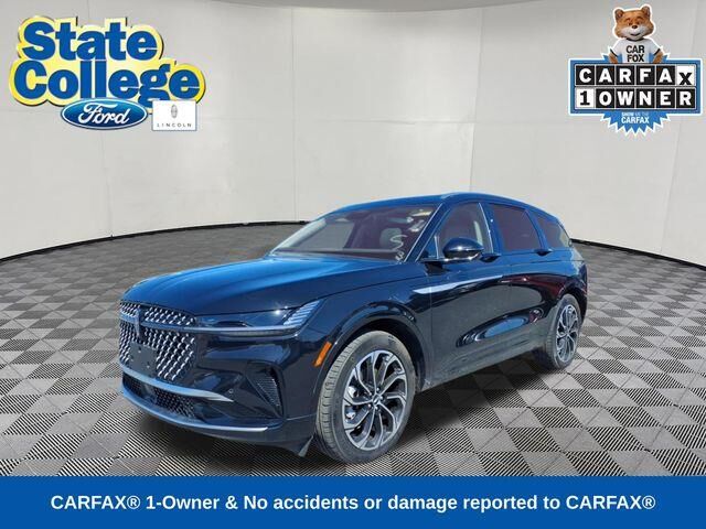 2025 Lincoln Nautilus Hybrid Reserve