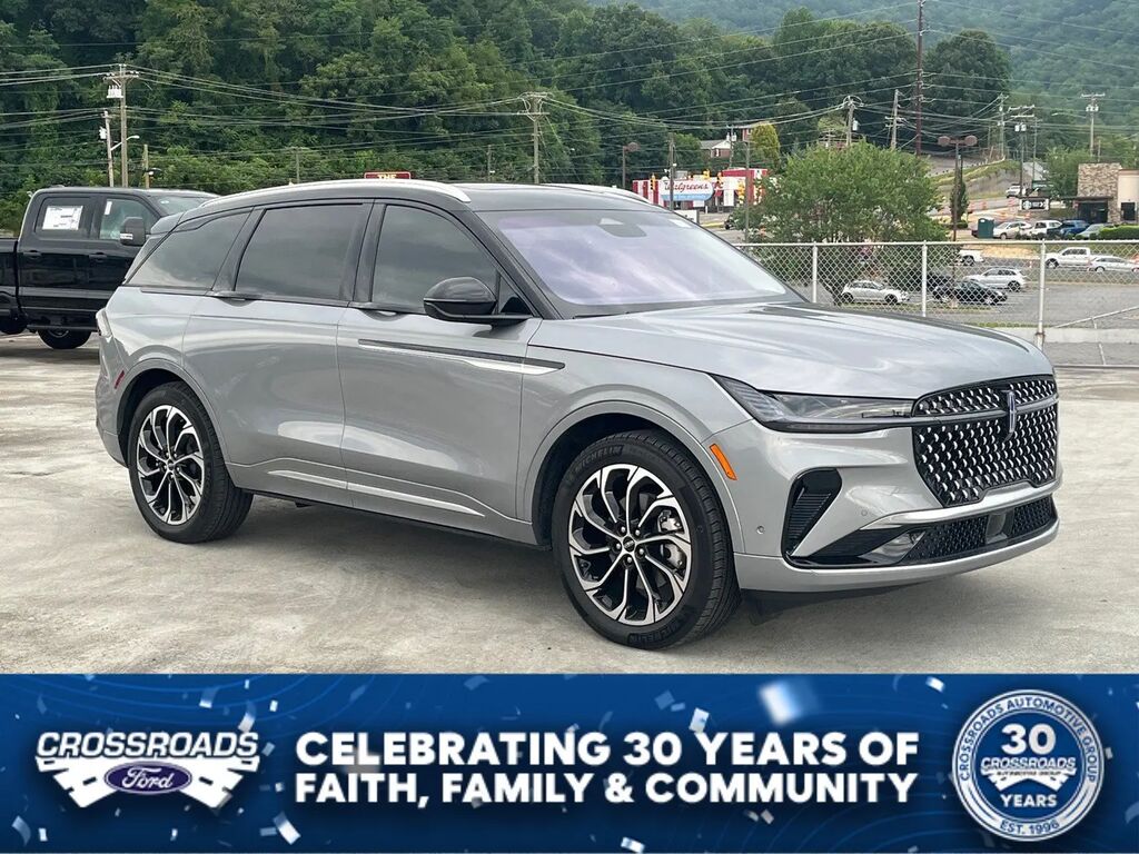 2024 Lincoln Nautilus Hybrid Reserve — photo 1 of 1