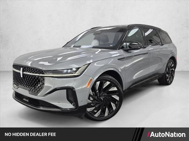 2024 Lincoln Nautilus Hybrid Reserve — photo 1 of 13