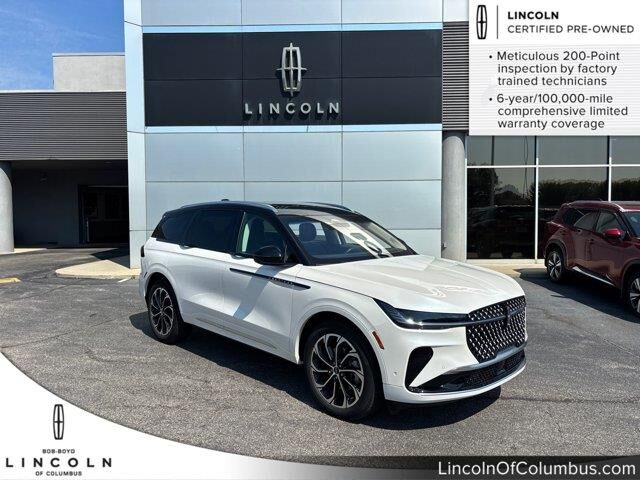2024 Lincoln Nautilus Reserve — photo 1 of 26