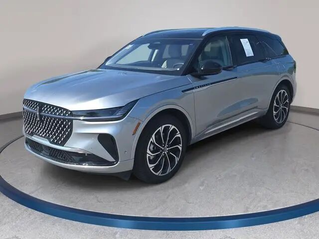2024 Lincoln Nautilus Reserve