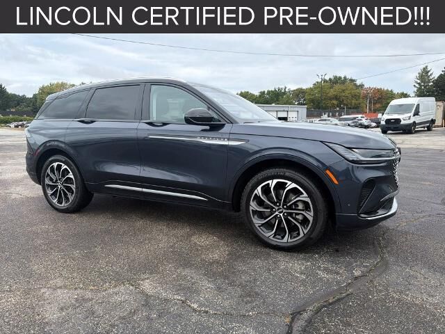 2024 Lincoln Nautilus Reserve
