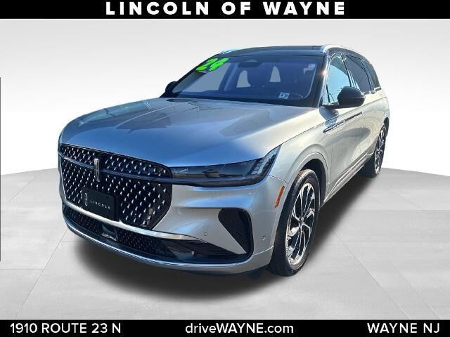 2024 Lincoln Nautilus Reserve