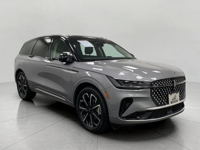 2024 Lincoln Nautilus Reserve