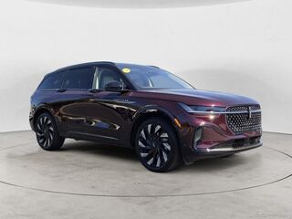2025 Lincoln Nautilus Reserve