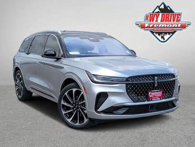 2025 Lincoln Nautilus Hybrid Black Label