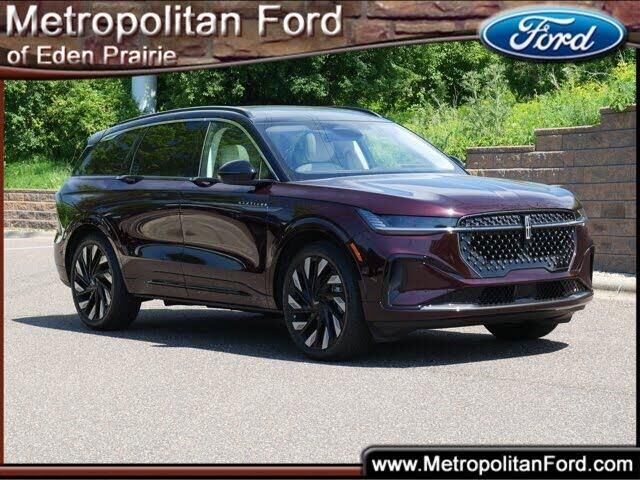 2025 Lincoln Nautilus Black Label — photo 1 of 1