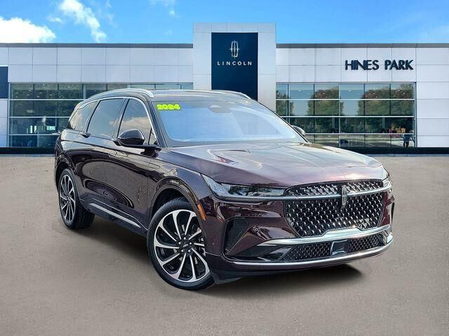 2024 Lincoln Nautilus Black Label