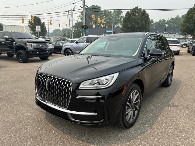 2024 Lincoln Corsair Grand Touring — photo 1 of 39