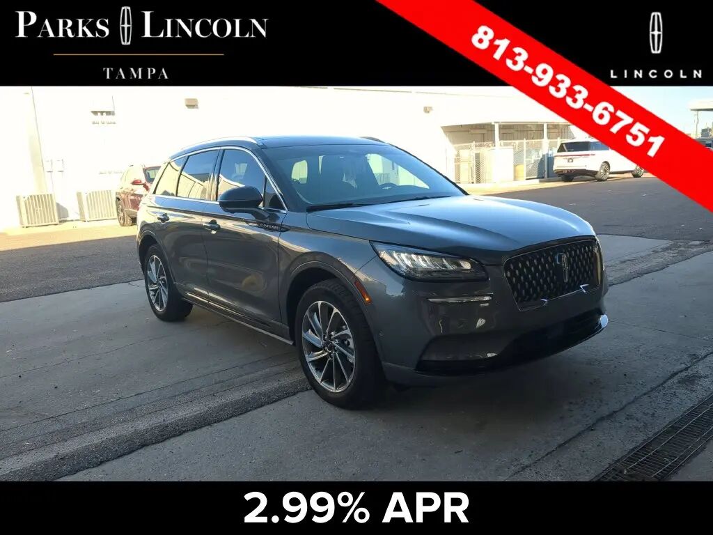 2022 Lincoln Corsair Grand Touring — photo 1 of 13