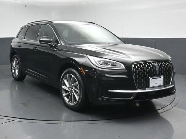 2025 Lincoln Corsair Grand Touring — photo 1 of 39