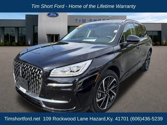 2024 Lincoln Corsair Grand Touring — photo 1 of 60