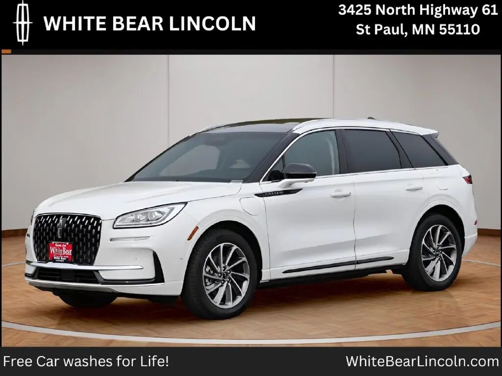 2024 Lincoln Corsair Grand Touring — photo 1 of 13
