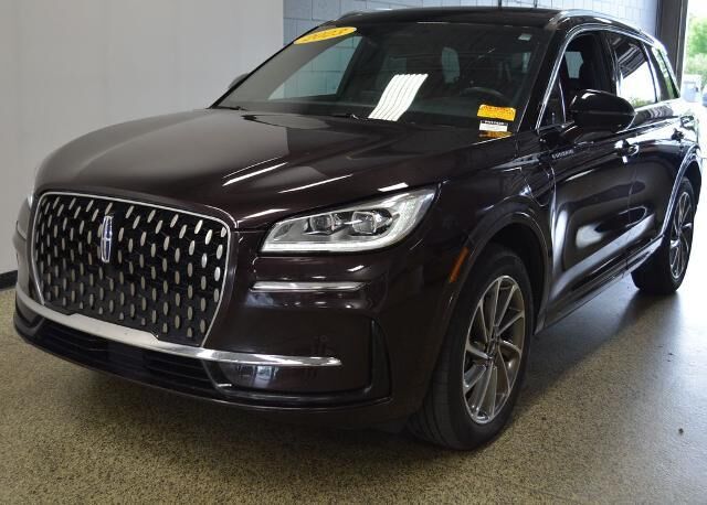 2023 Lincoln Corsair Grand Touring — photo 1 of 13