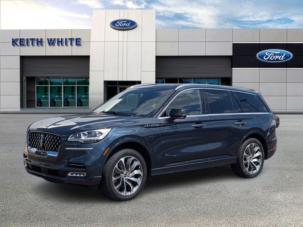2022 Lincoln Aviator Grand Touring — photo 1 of 1
