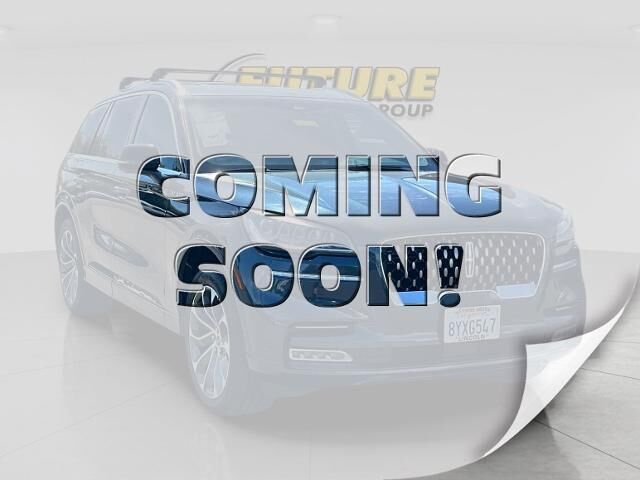 2022 Lincoln Aviator Grand Touring — photo 1 of 39