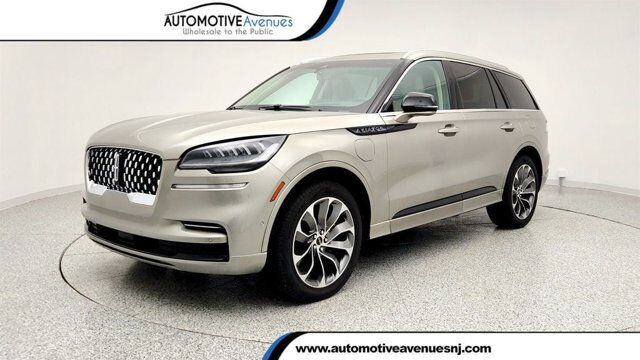 2023 Lincoln Aviator Grand Touring — photo 1 of 14