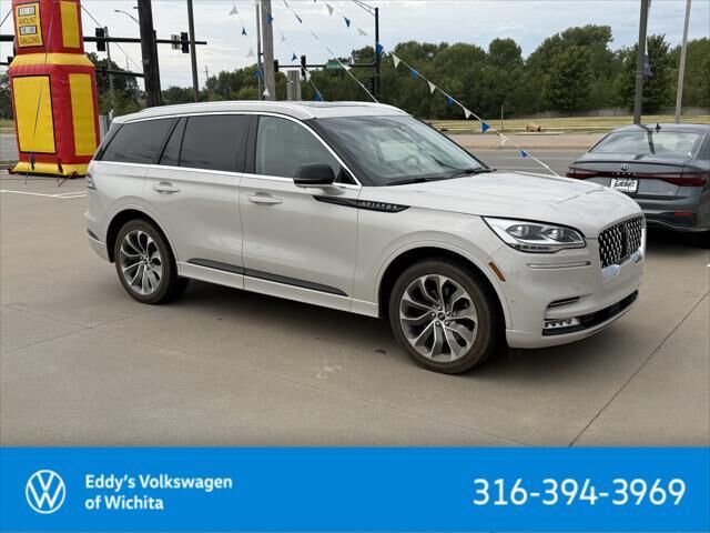 2023 Lincoln Aviator Grand Touring — photo 1 of 2