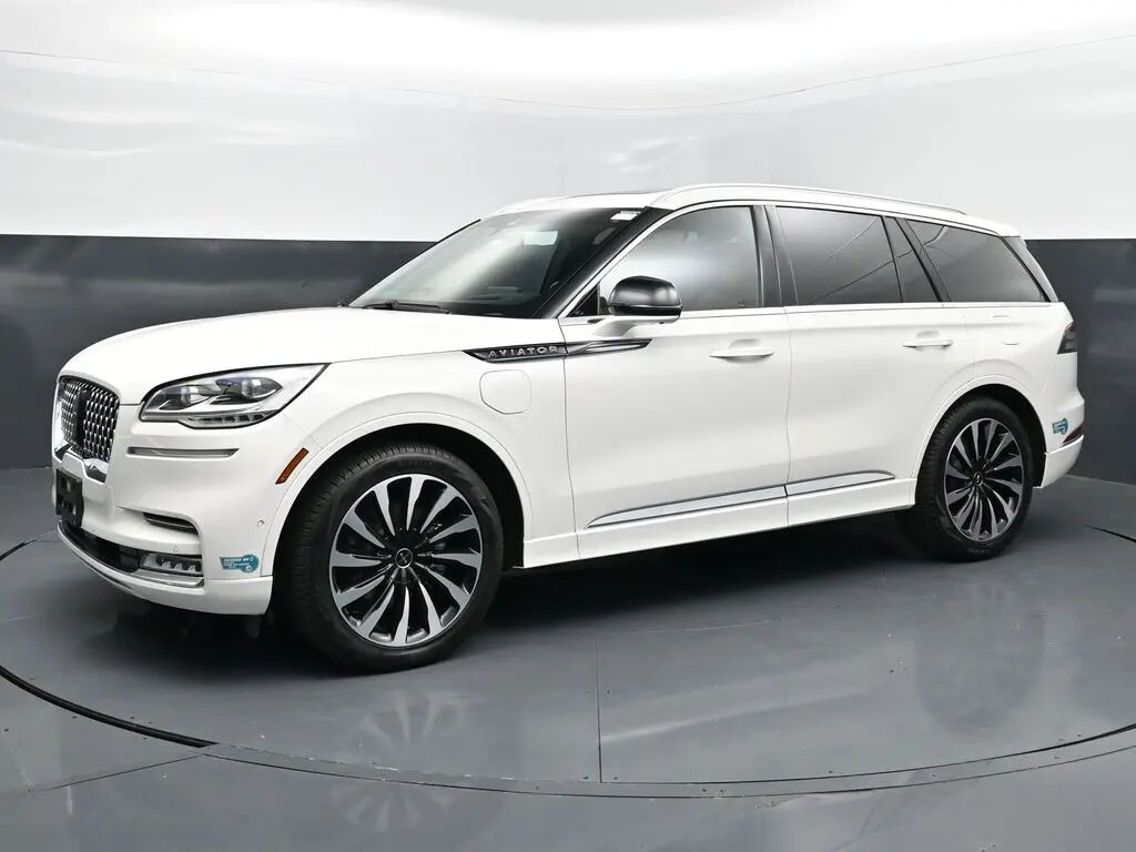 2023 Lincoln Aviator Black Label Grand Touring — photo 1 of 23