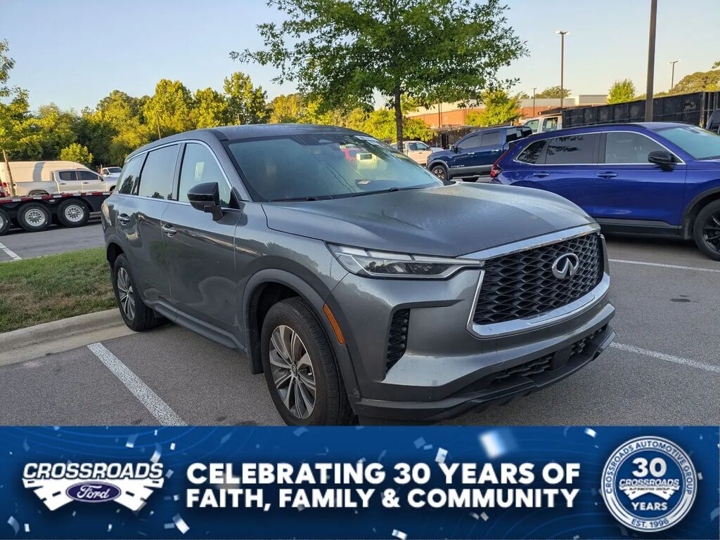 2025 INFINITI QX60 Pure — photo 1 of 43
