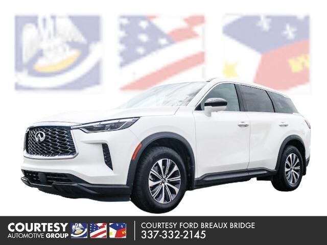 2025 INFINITI QX60 Pure — photo 1 of 13