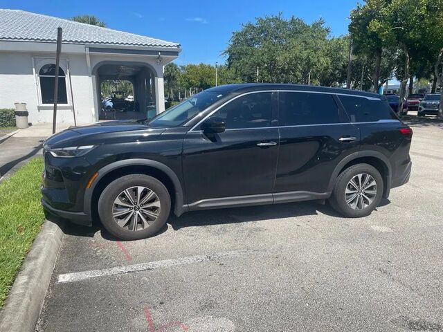 2025 INFINITI QX60 Pure