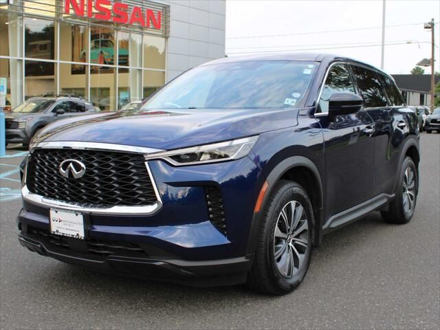 2025 INFINITI QX60 Pure — photo 1 of 37