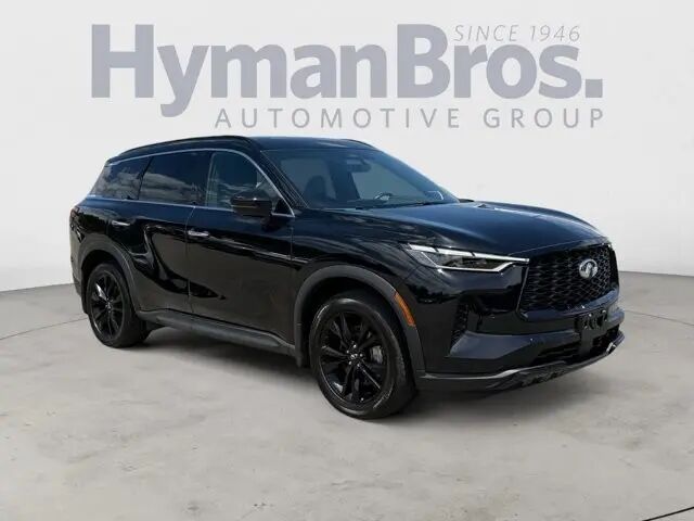 2025 INFINITI QX60 Luxe — photo 1 of 13